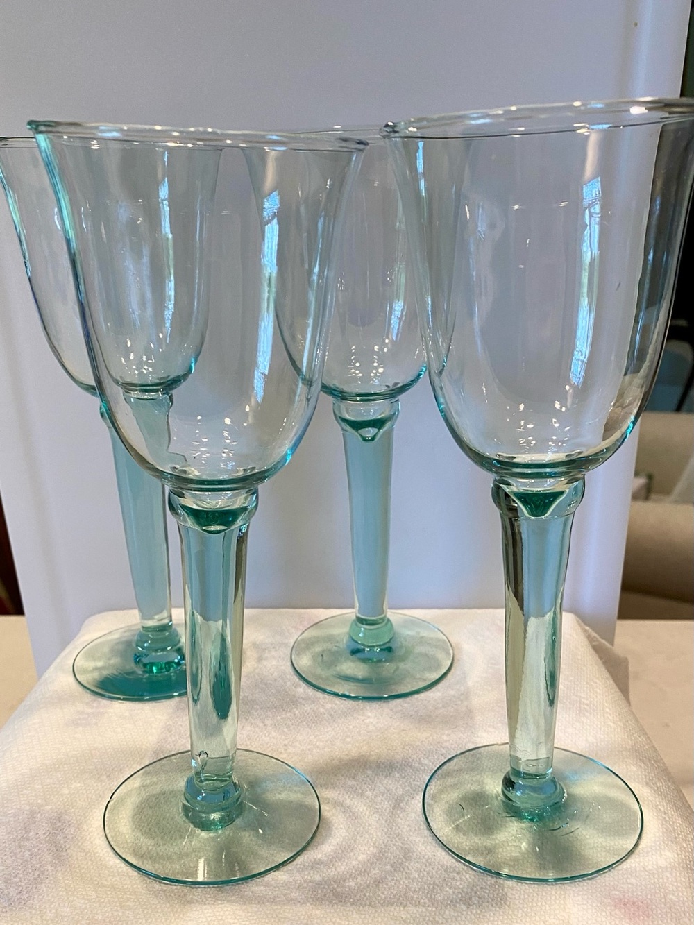 Set of 4 retired LA MEDITTEREA  art glass goblets.  Gunther Lambert designer .